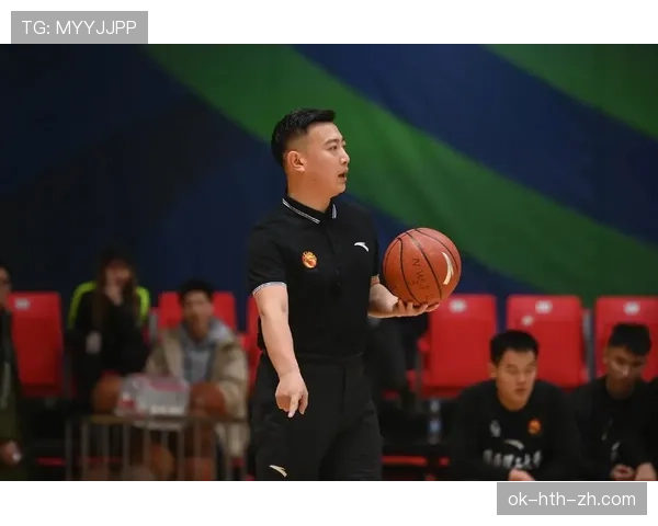 全面解析篮球垂直起跳规则的具体含义与裁判判罚依据